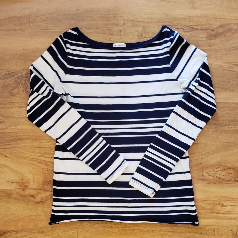 GAP Striped boatneck pullover shirt S